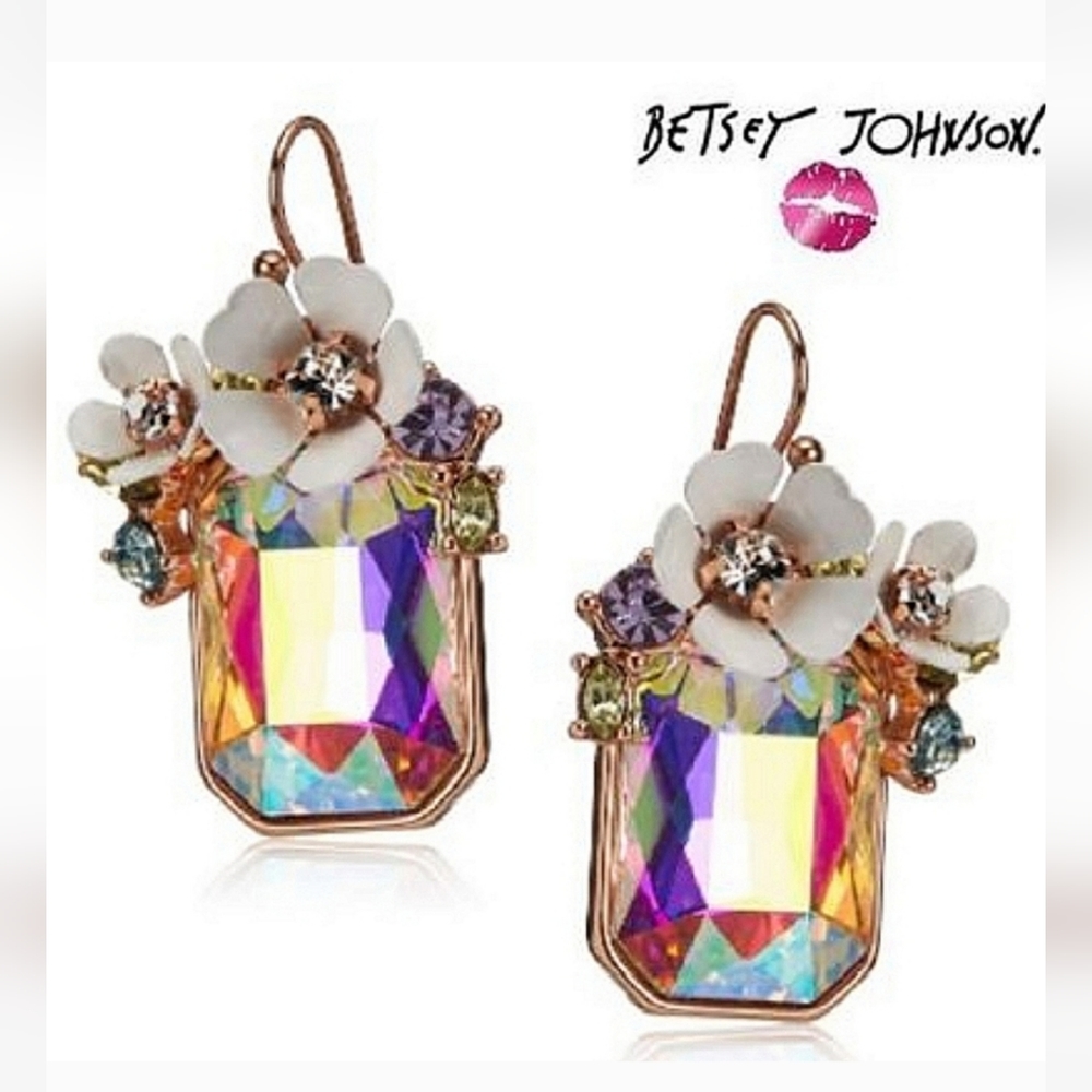New! BETSEY JOHNSON Opulent Floral Cluster & Crystal Hook Earrings. - Picture 1 of 9